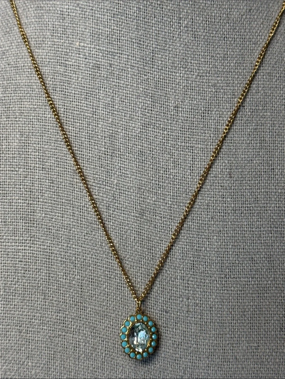 Swarovski Gold Tone Oval Crystal Pendant Necklace Blue Turquoise Halo 16
